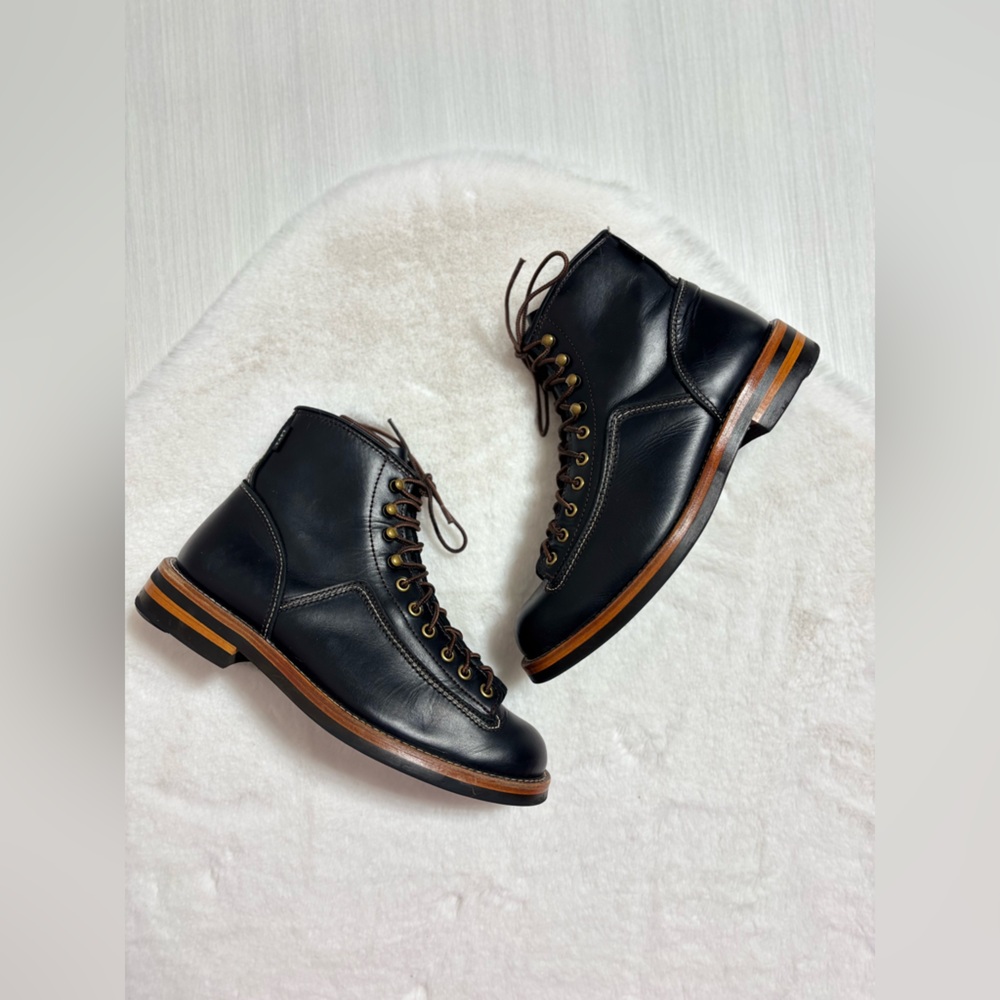 Taft 365-01 Stacked Heel Lace-Up Boots